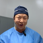 Milton Seigi Hayashi destaca abordagens cirúrgicas que devolvem proporção e autoestima ao paciente pós-bariátrica.