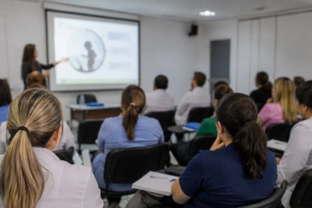Capacitação sobre trabalho infantil fortalece atuação da saúde pública e amplia proteção social