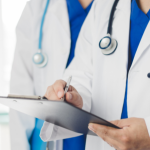 CFM regulamenta uso da inteligência artificial na medicina: o que muda para os médicos