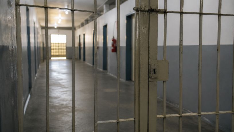 Saúde mental e reabilitação no sistema prisional: a urgência de uma nova política pública