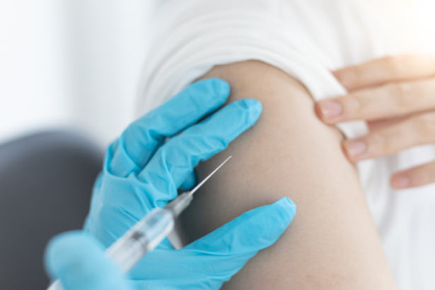 Alerta de sarampo nas Américas reacende atenção no Brasil: o que médicos e pacientes precisam saber sobre a vacinação